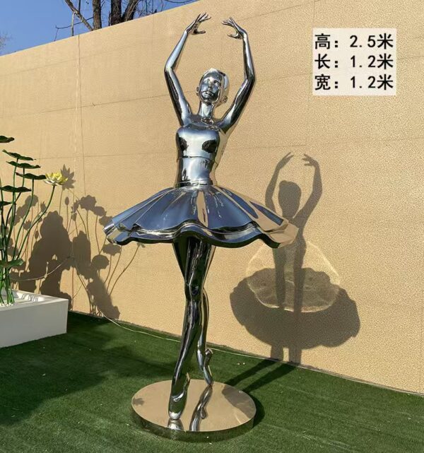 Ballet sculpture